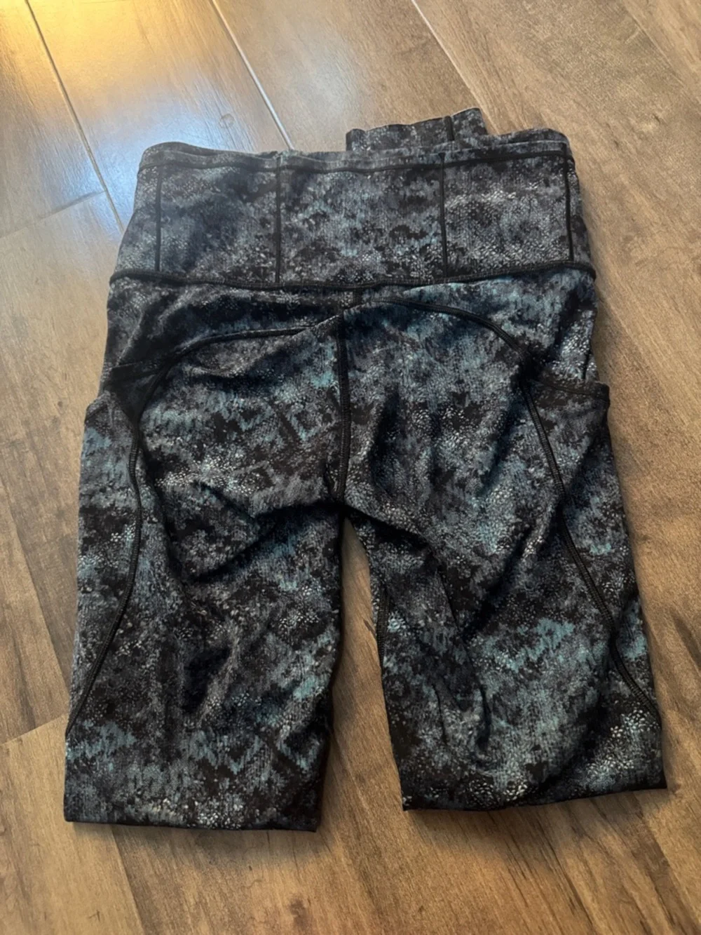 Lululemon Fast and Free High Rise Tight 25 Ice Dye Cerulean Blue Sz 4 Nulux